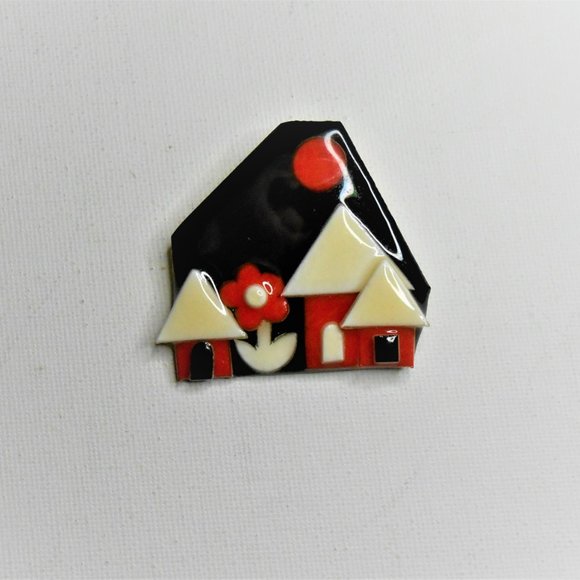 House Pin by Lucinda - Picture 3 of 3